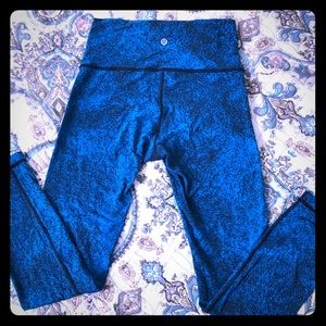Lululemon full length leggings size 6.